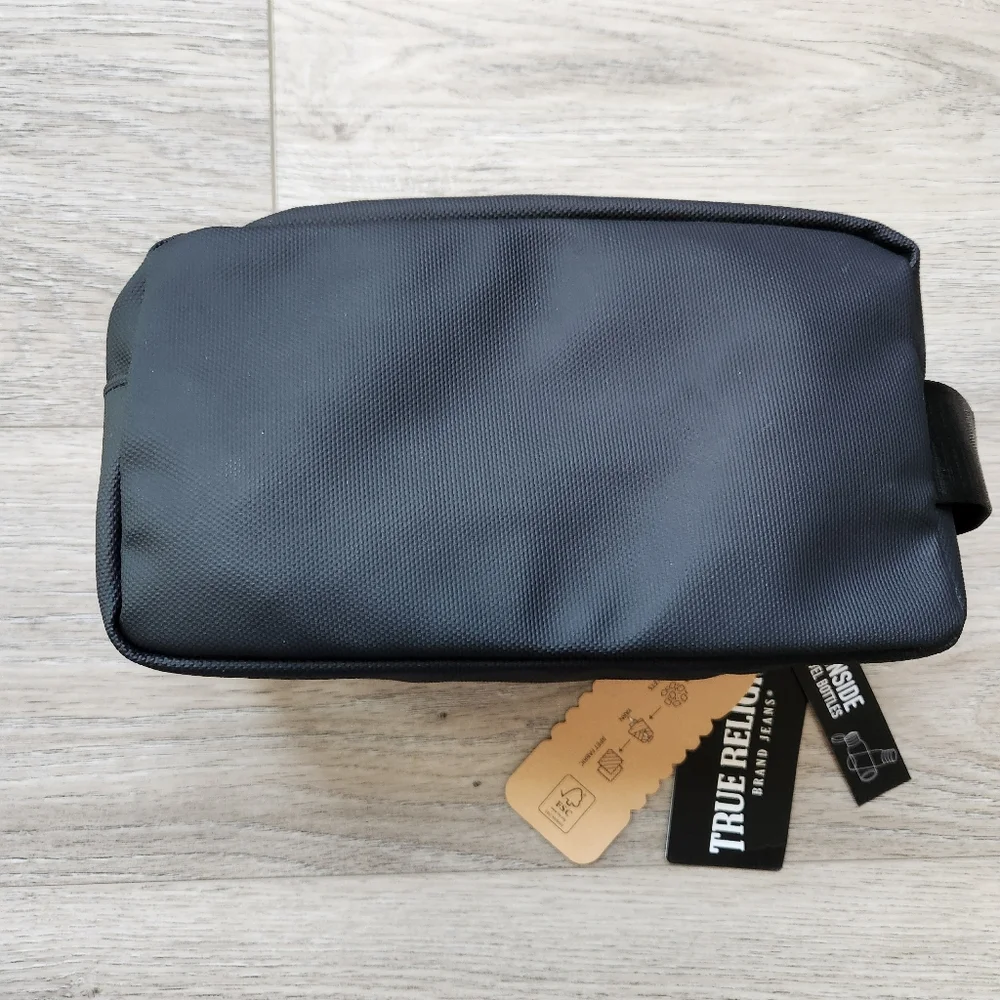 True Religion Rain Black Toiletry Bag Mens One Size Nwt